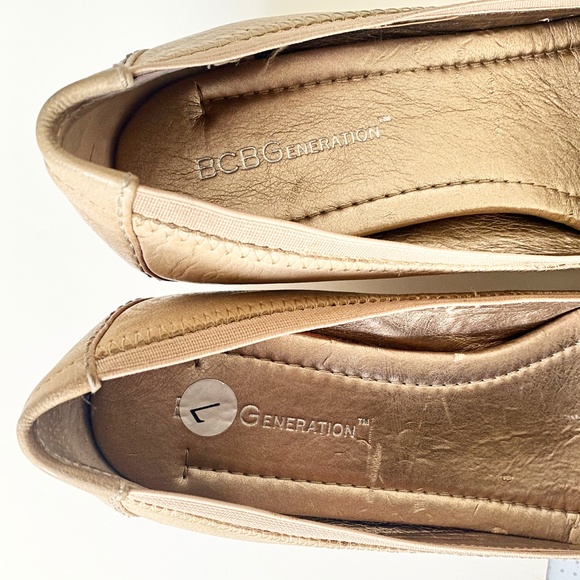 Sz7 / BCBGeneration Soft Leather Wedges - Picture 7 of 9